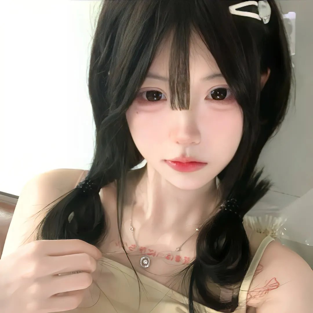 轻拍翻转小魔女